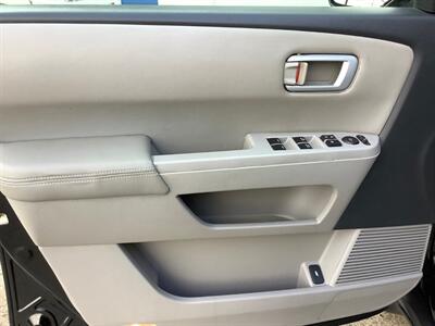 2015 Honda Pilot EX-L w/Navi   - Photo 11 - Crest Hill, IL 60403