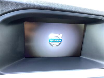 2015 Volvo V60 T5 Drive-E Premier P   - Photo 19 - Crest Hill, IL 60403