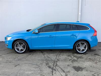 2015 Volvo V60 T5 Drive-E Premier P   - Photo 3 - Crest Hill, IL 60403
