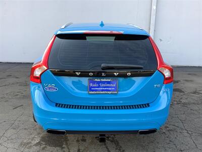 2015 Volvo V60 T5 Drive-E Premier P   - Photo 5 - Crest Hill, IL 60403