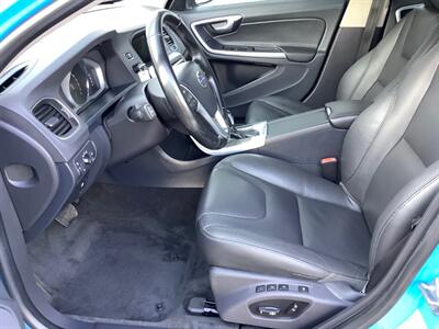 2015 Volvo V60 T5 Drive-E Premier P   - Photo 14 - Crest Hill, IL 60403