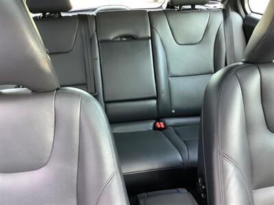 2015 Volvo V60 T5 Drive-E Premier P   - Photo 39 - Crest Hill, IL 60403