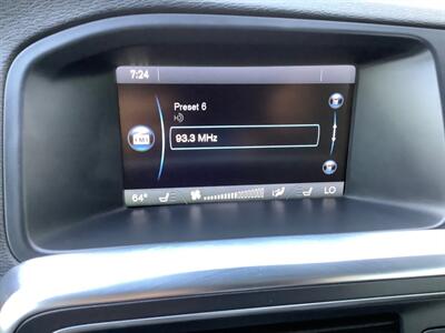 2015 Volvo V60 T5 Drive-E Premier P   - Photo 18 - Crest Hill, IL 60403