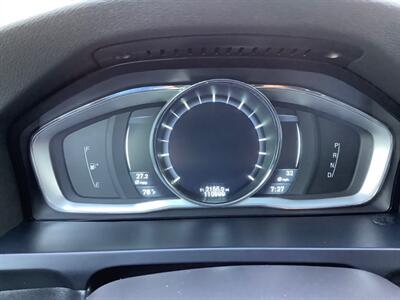 2015 Volvo V60 T5 Drive-E Premier P   - Photo 21 - Crest Hill, IL 60403