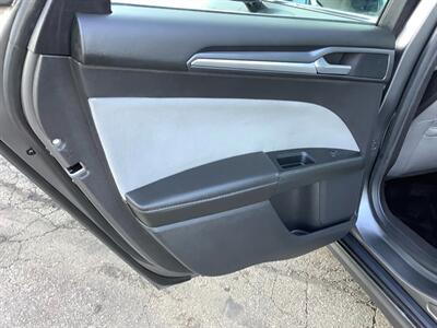 2014 Ford Fusion S - Photo 21 - Crest Hill, IL 60403