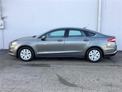 2014 Ford Fusion S - Photo 3 - Crest Hill, IL 60403
