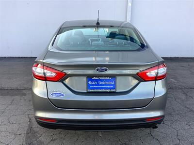 2014 Ford Fusion S - Photo 6 - Crest Hill, IL 60403