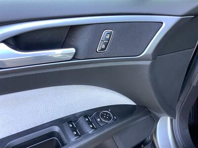2014 Ford Fusion S - Photo 14 - Crest Hill, IL 60403
