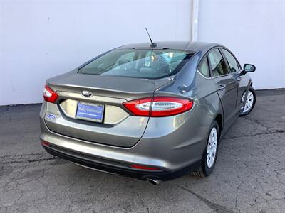 2014 Ford Fusion S - Photo 7 - Crest Hill, IL 60403