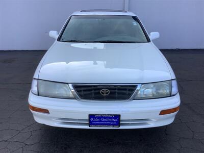 1995 Toyota Avalon XLS   - Photo 3 - Crest Hill, IL 60403