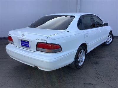 1995 Toyota Avalon XLS   - Photo 7 - Crest Hill, IL 60403