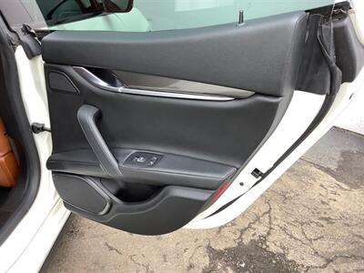 2018 Maserati Ghibli   - Photo 30 - Crest Hill, IL 60403