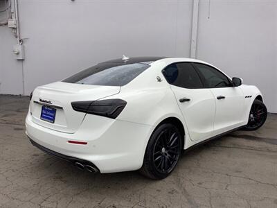 2018 Maserati Ghibli   - Photo 8 - Crest Hill, IL 60403