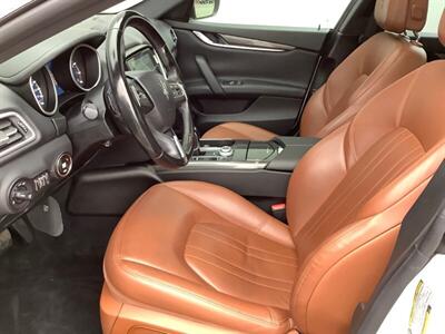 2018 Maserati Ghibli   - Photo 17 - Crest Hill, IL 60403