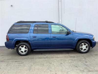 2006 Chevrolet TrailBlazer EXT LT - Photo 7 - Crest Hill, IL 60403