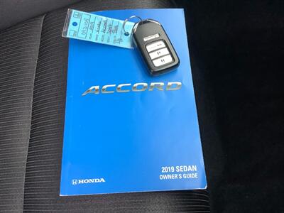 2019 Honda Accord Sport   - Photo 35 - Crest Hill, IL 60403