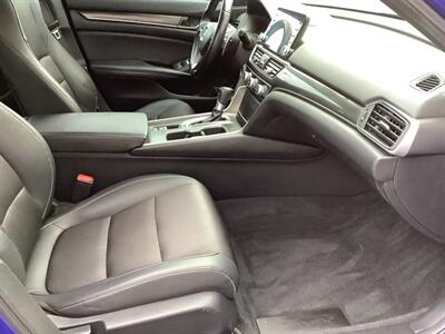 2019 Honda Accord Sport   - Photo 32 - Crest Hill, IL 60403