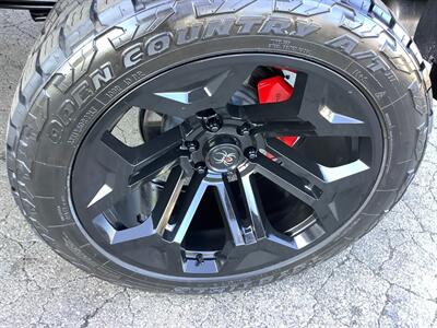 2023 GMC Sierra 1500 AT4 BLACK WIDOW PACKAGE - Photo 52 - Crest Hill, IL 60403