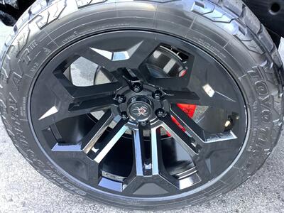 2023 GMC Sierra 1500 AT4 BLACK WIDOW PACKAGE - Photo 51 - Crest Hill, IL 60403