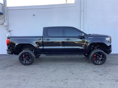2023 GMC Sierra 1500 AT4 BLACK WIDOW PACKAGE - Photo 12 - Crest Hill, IL 60403