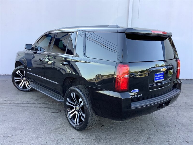 2015 Chevrolet Tahoe LT photo 3