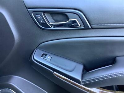 2015 Chevrolet Tahoe LT   - Photo 43 - Crest Hill, IL 60403