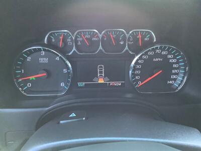 2015 Chevrolet Tahoe LT   - Photo 15 - Crest Hill, IL 60403