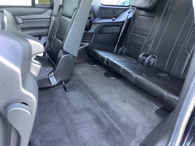 2015 Chevrolet Tahoe LT photo 31