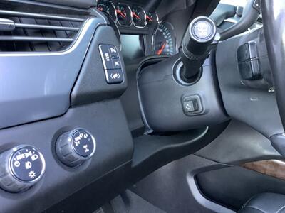 2019 Chevrolet Suburban LT - Photo 37 - Crest Hill, IL 60403