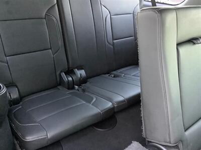 2019 Chevrolet Suburban LT - Photo 43 - Crest Hill, IL 60403