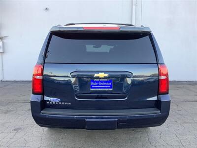 2019 Chevrolet Suburban LT - Photo 6 - Crest Hill, IL 60403