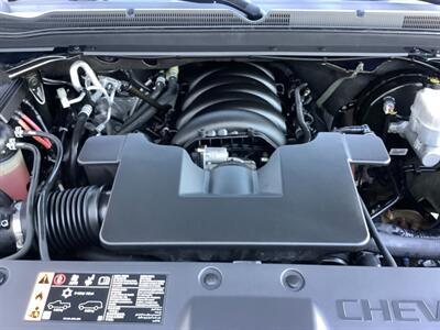 2019 Chevrolet Suburban LT - Photo 28 - Crest Hill, IL 60403
