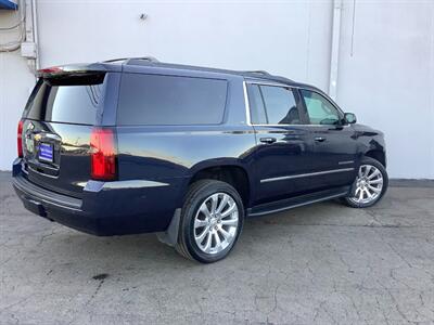2019 Chevrolet Suburban LT - Photo 8 - Crest Hill, IL 60403