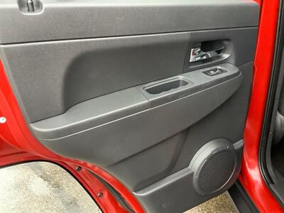 2010 Jeep Liberty Sport   - Photo 20 - Crest Hill, IL 60403