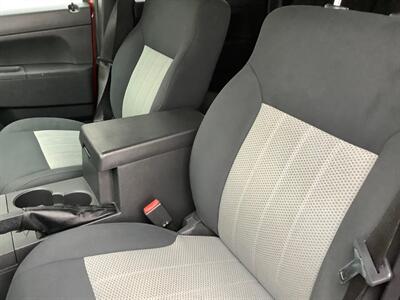 2010 Jeep Liberty Sport   - Photo 18 - Crest Hill, IL 60403