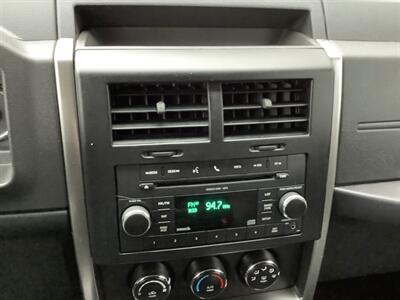 2010 Jeep Liberty Sport   - Photo 16 - Crest Hill, IL 60403