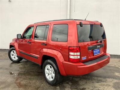 2010 Jeep Liberty Sport   - Photo 4 - Crest Hill, IL 60403