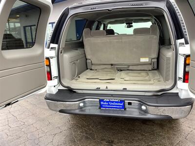 2004 Chevrolet Suburban 1500 LS   - Photo 37 - Crest Hill, IL 60403