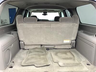 2004 Chevrolet Suburban 1500 LS   - Photo 38 - Crest Hill, IL 60403