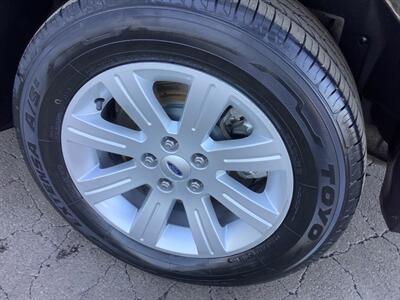 2011 Ford Flex SE   - Photo 35 - Crest Hill, IL 60403