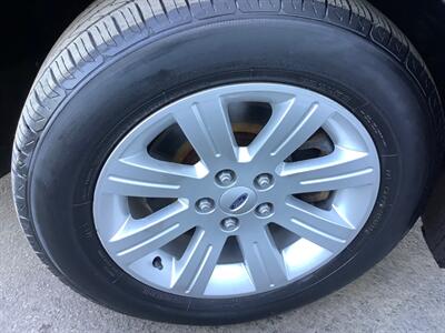 2011 Ford Flex SE   - Photo 33 - Crest Hill, IL 60403