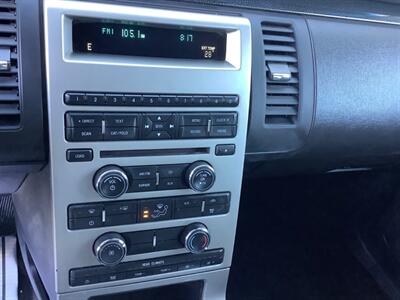 2011 Ford Flex SE   - Photo 15 - Crest Hill, IL 60403