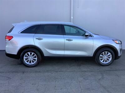 2018 Kia Sorento LX   - Photo 7 - Crest Hill, IL 60403