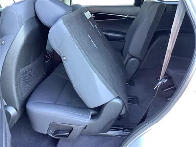 2018 Kia Sorento LX   - Photo 27 - Crest Hill, IL 60403