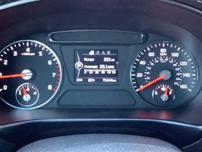 2018 Kia Sorento LX   - Photo 20 - Crest Hill, IL 60403