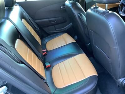 2014 Chevrolet Sonic LTZ Auto   - Photo 27 - Crest Hill, IL 60403