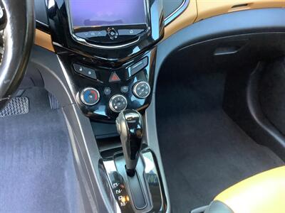 2014 Chevrolet Sonic LTZ Auto   - Photo 15 - Crest Hill, IL 60403