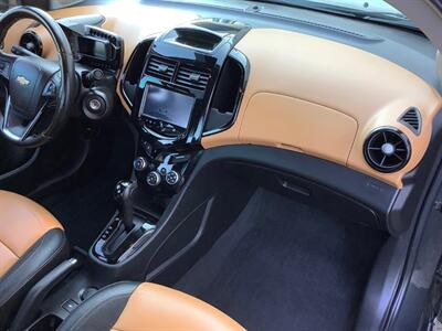2014 Chevrolet Sonic LTZ Auto   - Photo 32 - Crest Hill, IL 60403