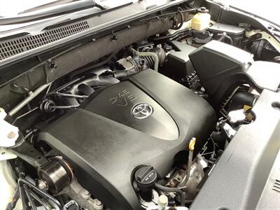 2018 Toyota Highlander LE   - Photo 44 - Crest Hill, IL 60403