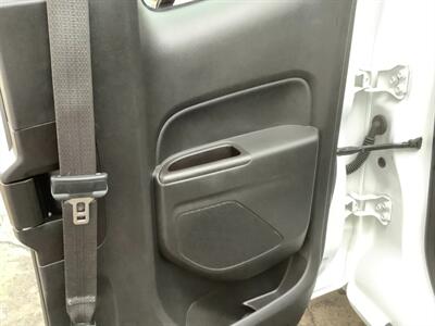 2016 Chevrolet Colorado Work Truck   - Photo 25 - Crest Hill, IL 60403